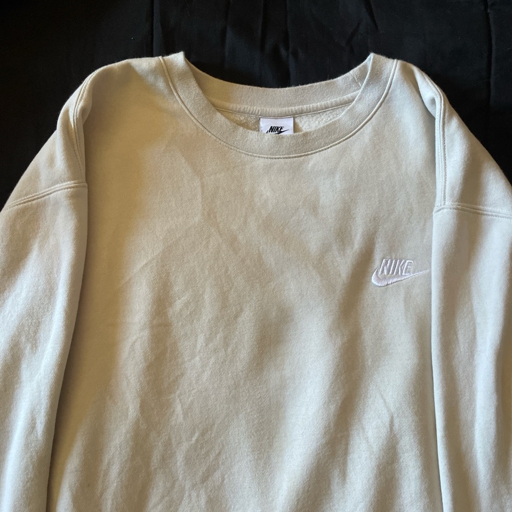 Nike Sweater